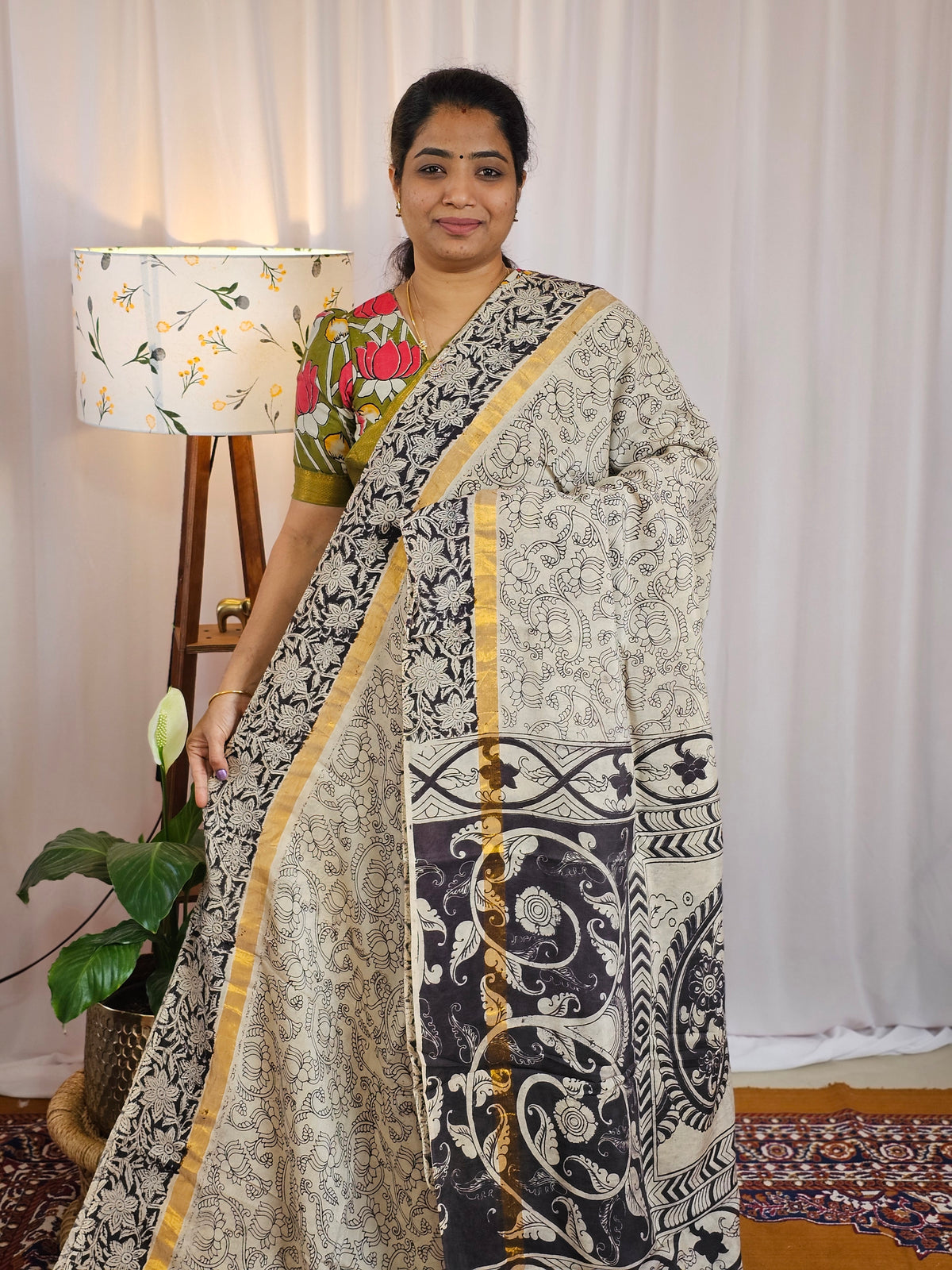 Chennuri Silk - Cream With Black