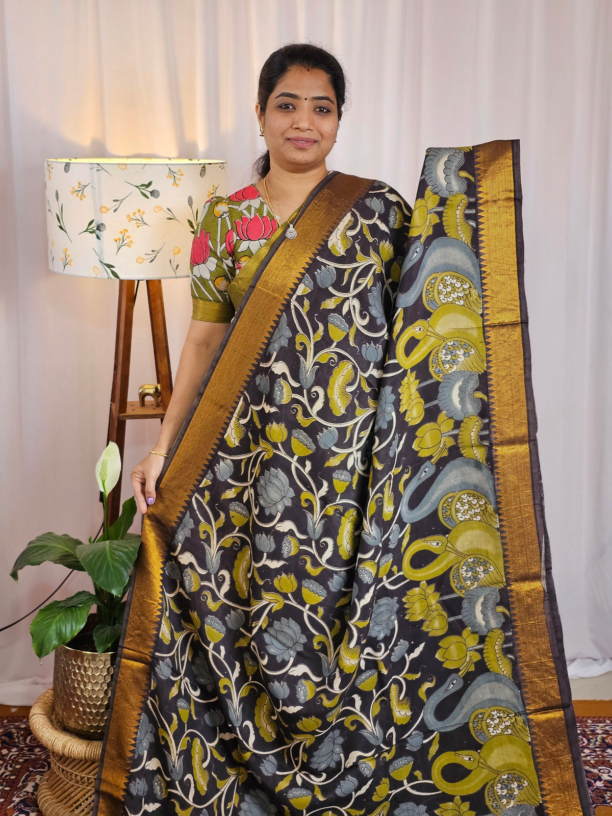 Chennuri Silk - Green With Black