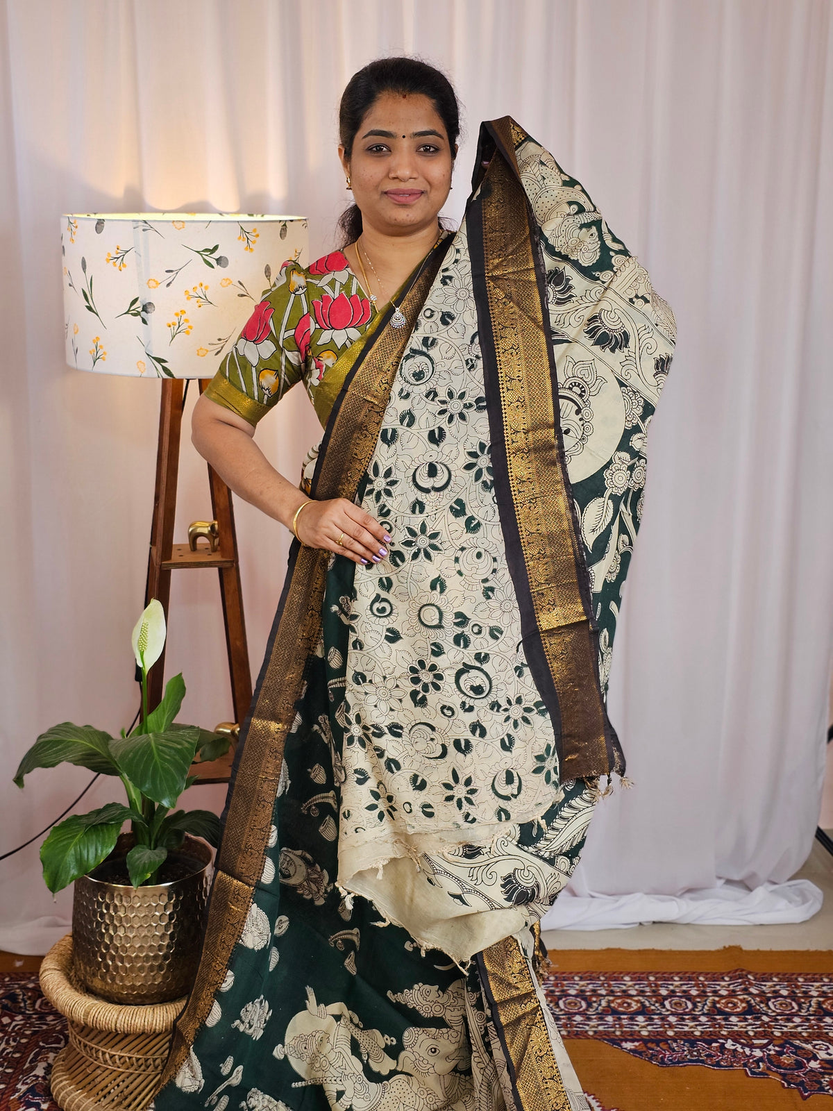 Chennuri Silk - Dark Green with Black