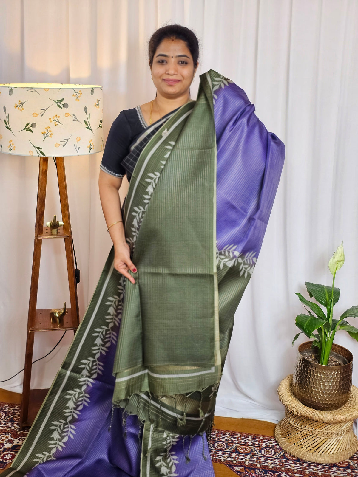 Casual Semi Tussar Checks Weave Saree - Blue with Green