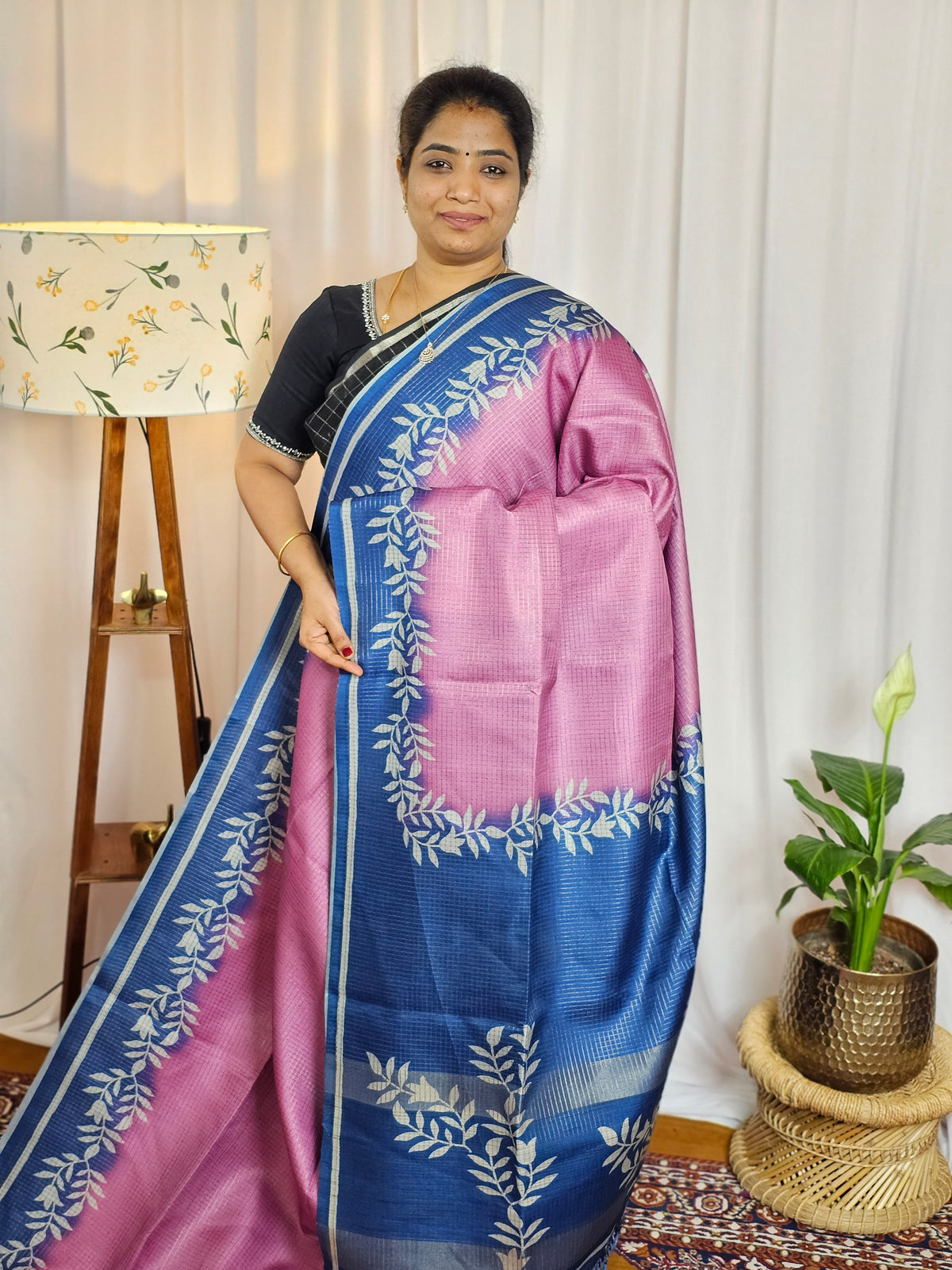 Casual Semi Tussar Checks Weave Saree - Pink with Blue