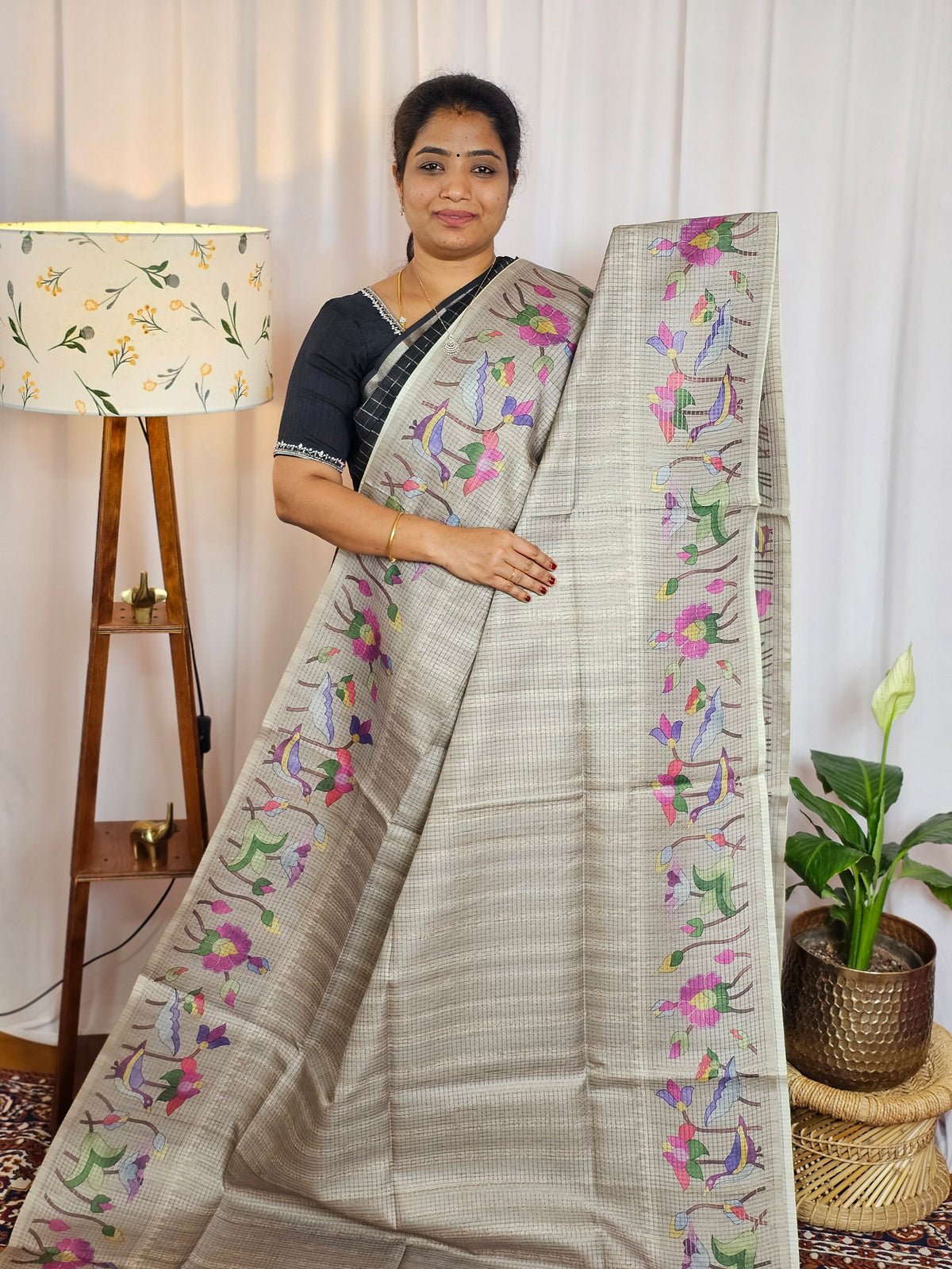 Semi Tussar Checks Weaving Saree - Beige