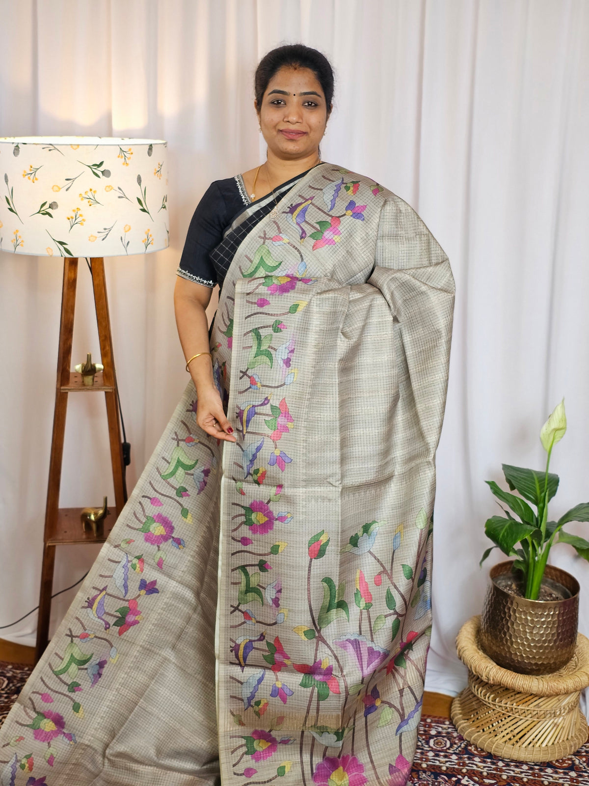Semi Tussar Checks Weaving Saree - Beige
