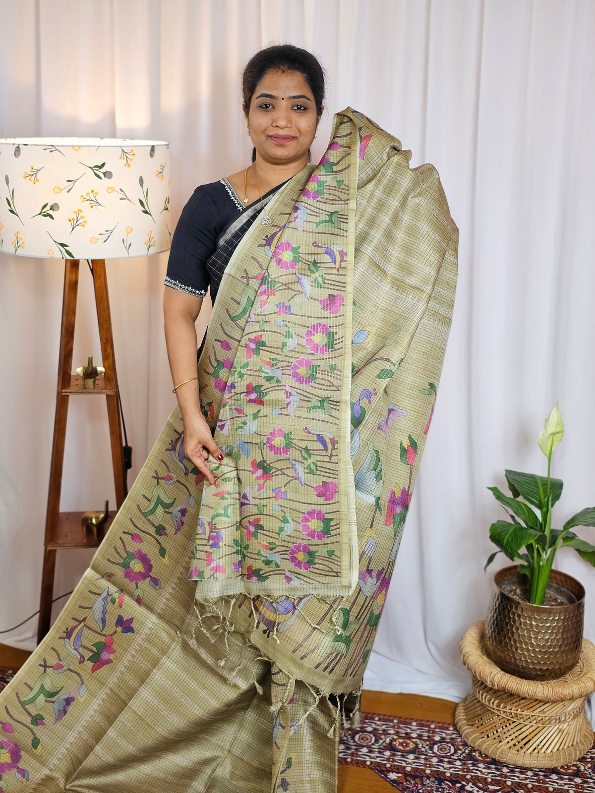 Semi Tussar Checks Weaving Saree - Green