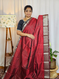 Handwoven Mangalagiri Pattu Saree with Small Checks -Red