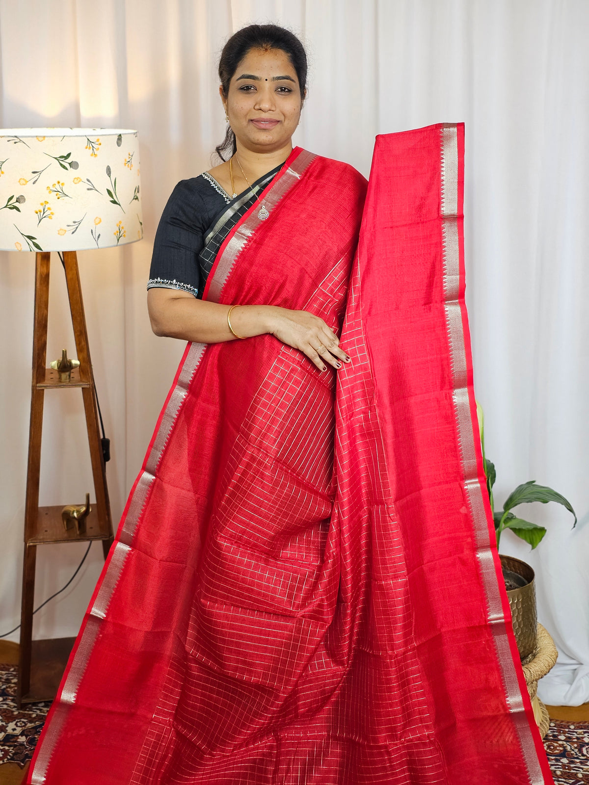 Handwoven Mangalagiri Pattu Saree with Beautiful  Small Checks - Red