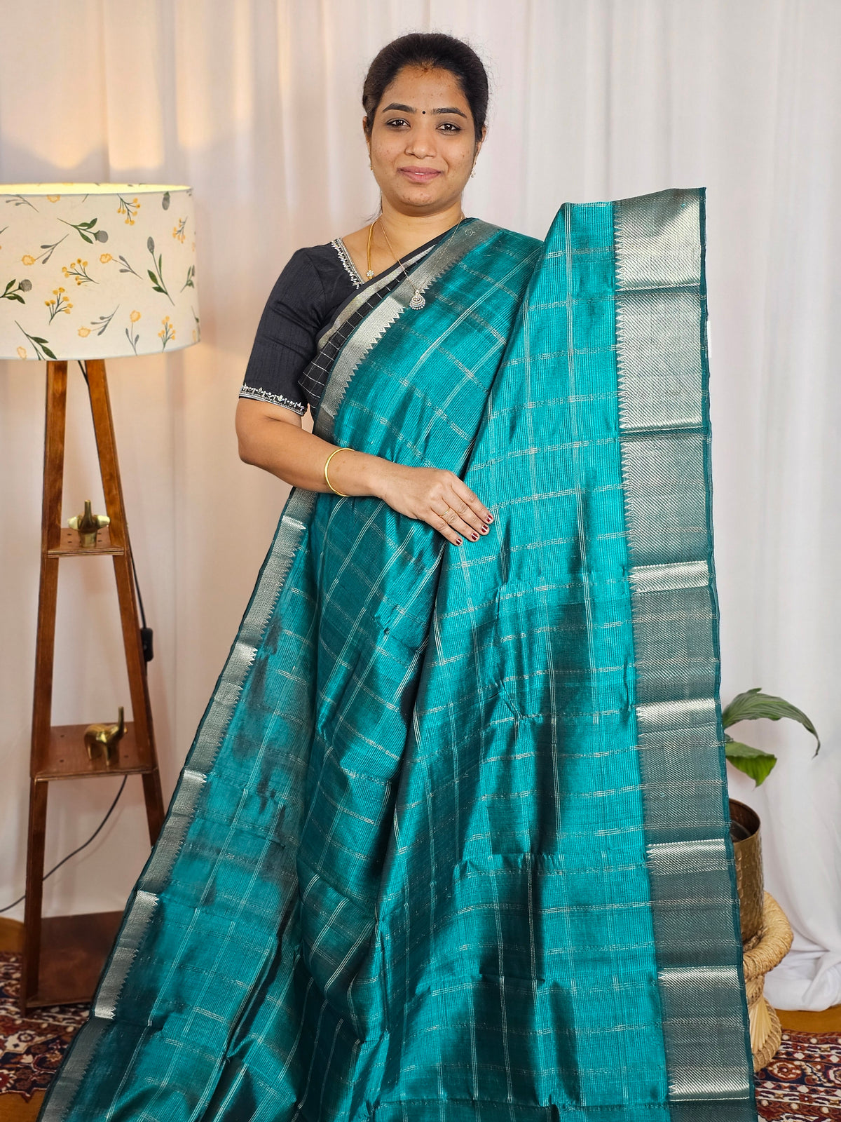 Handwoven Mangalagiri Pattu Saree with Big Checks - Dark Sea Green