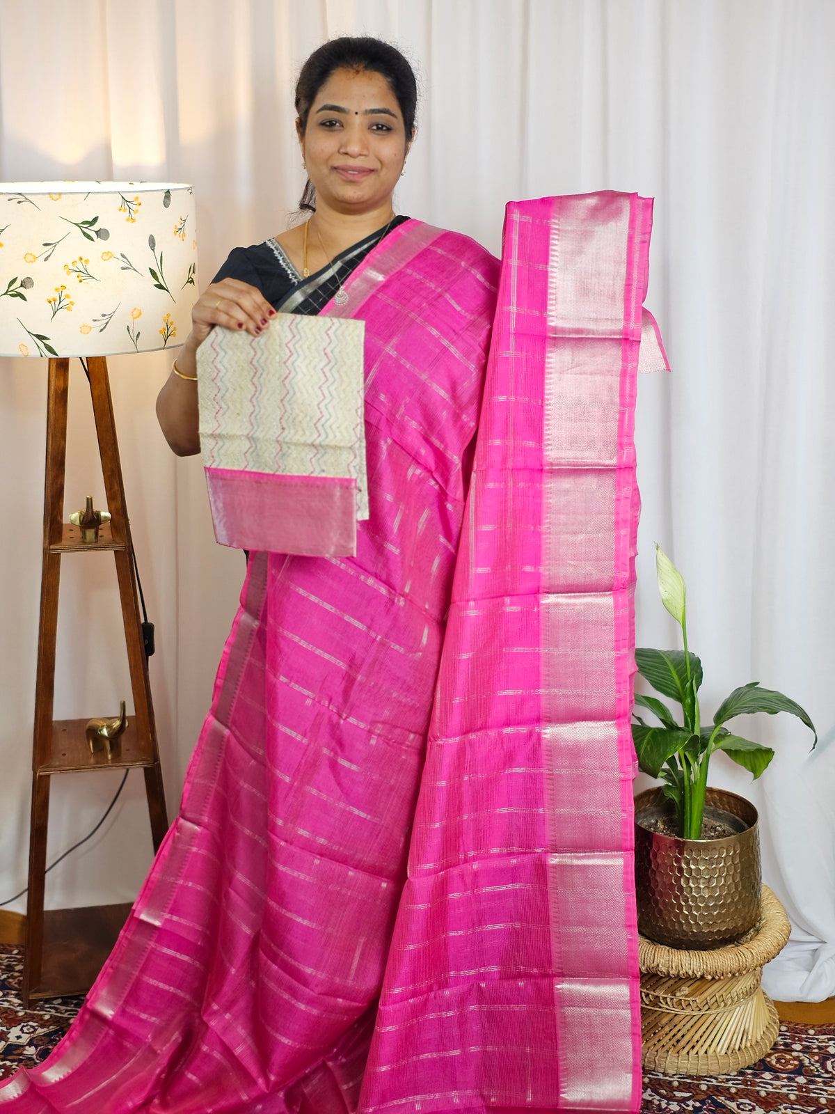 Handwoven Mangalagiri Pattu Saree with Mix and Match Pure Tussar Blouse - Pink with Cream