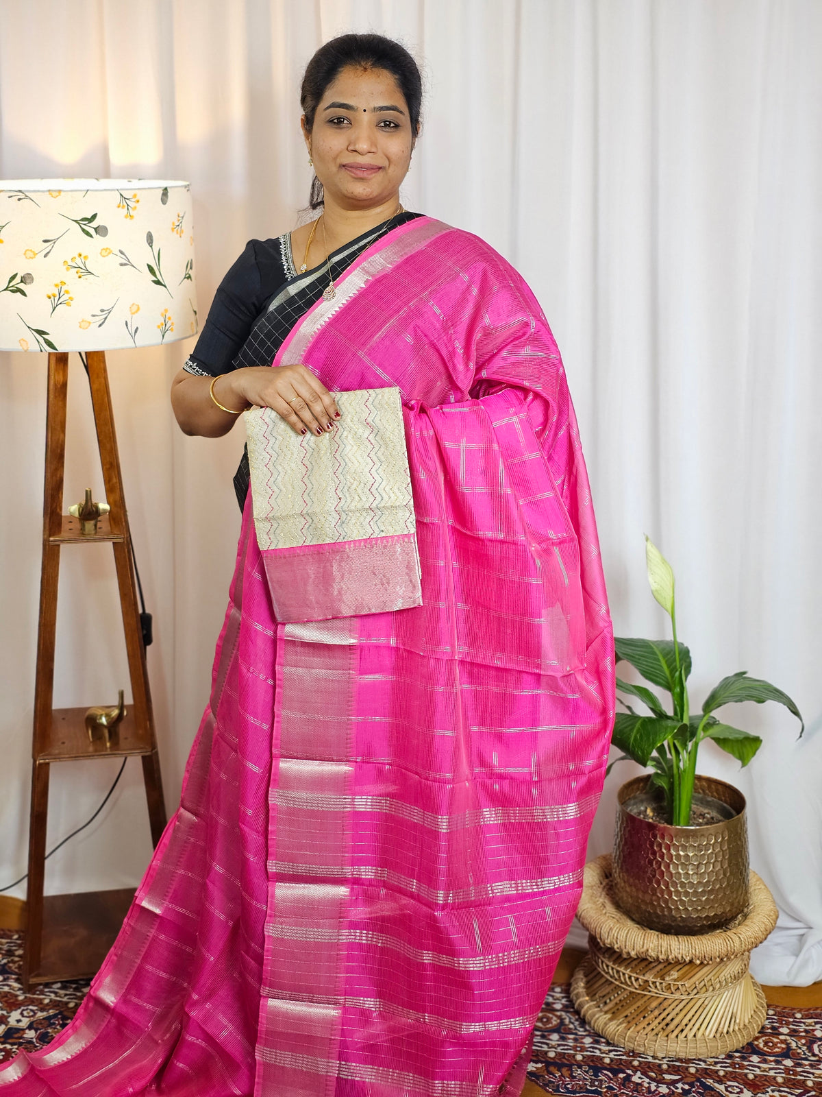 Handwoven Mangalagiri Pattu Saree with Mix and Match Pure Tussar Blouse - Pink with Cream