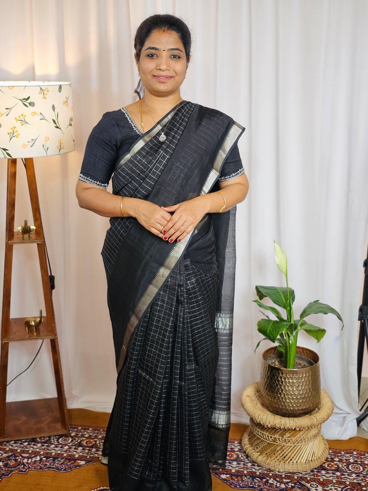 Handwoven Mangalagiri Pattu Saree with Beautiful  Small Checks - Black