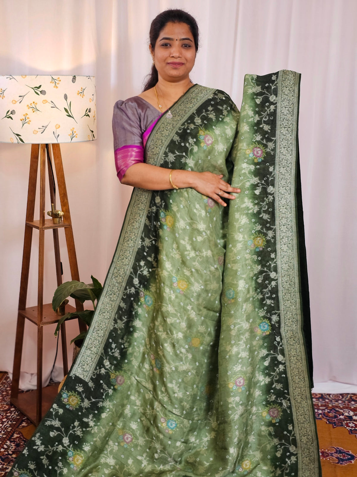 Jute Banarasi Bandhini Design Saree - Green with Dark Green