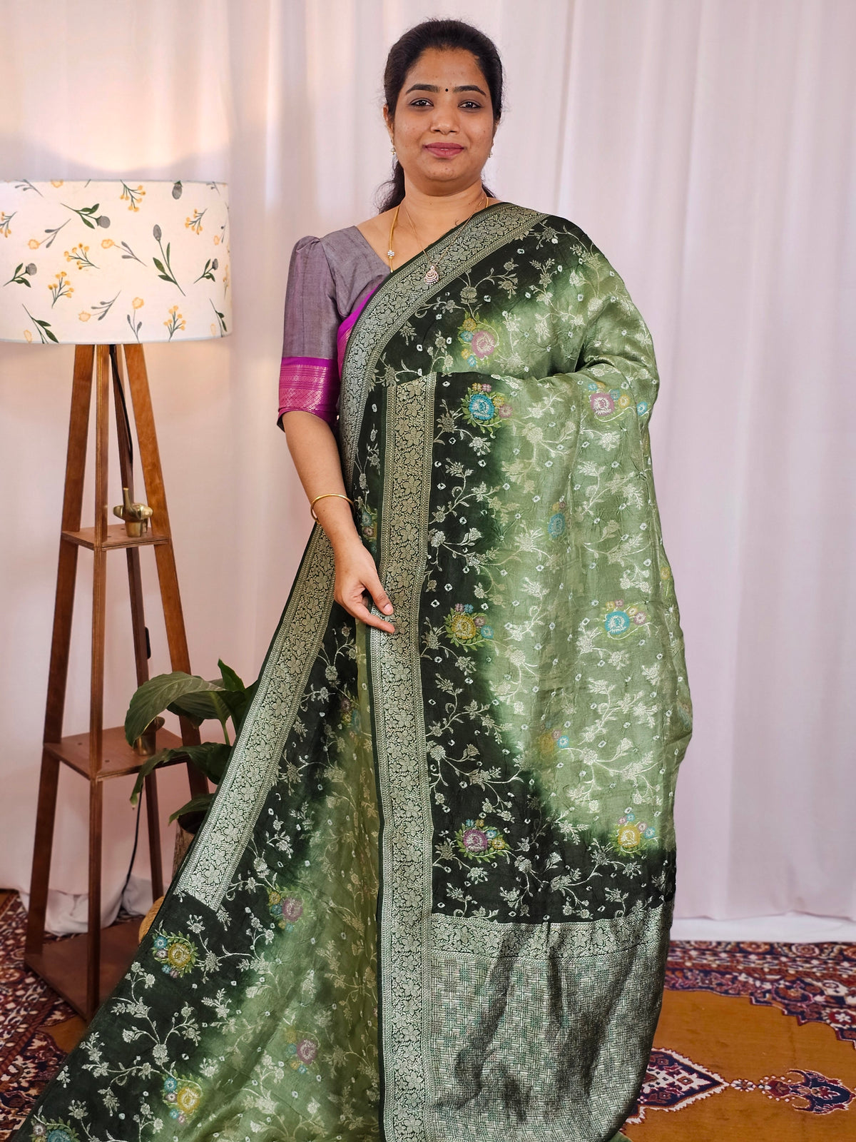 Jute Banarasi Bandhini Design Saree - Green with Dark Green