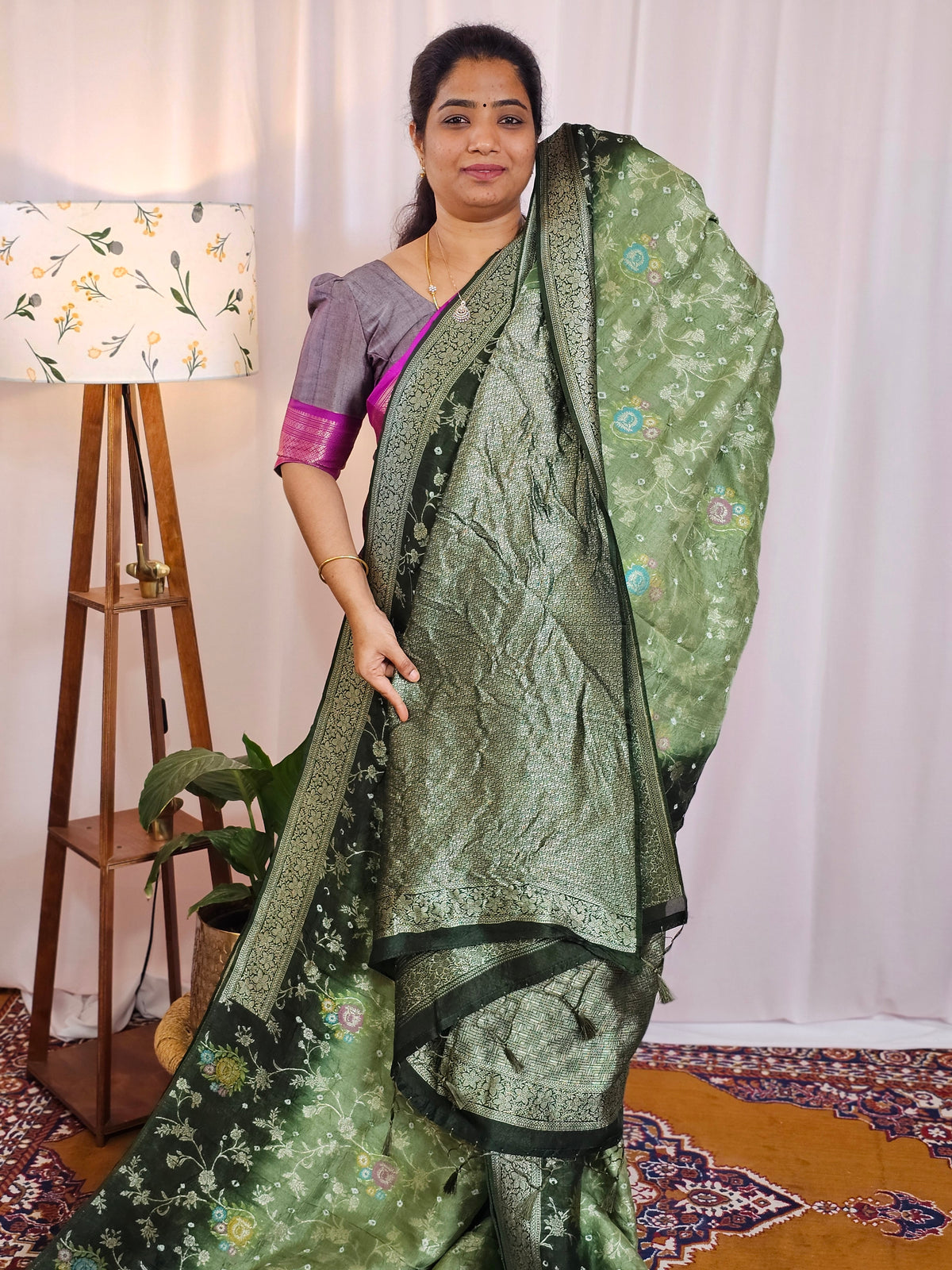 Jute Banarasi Bandhini Design Saree - Green with Dark Green