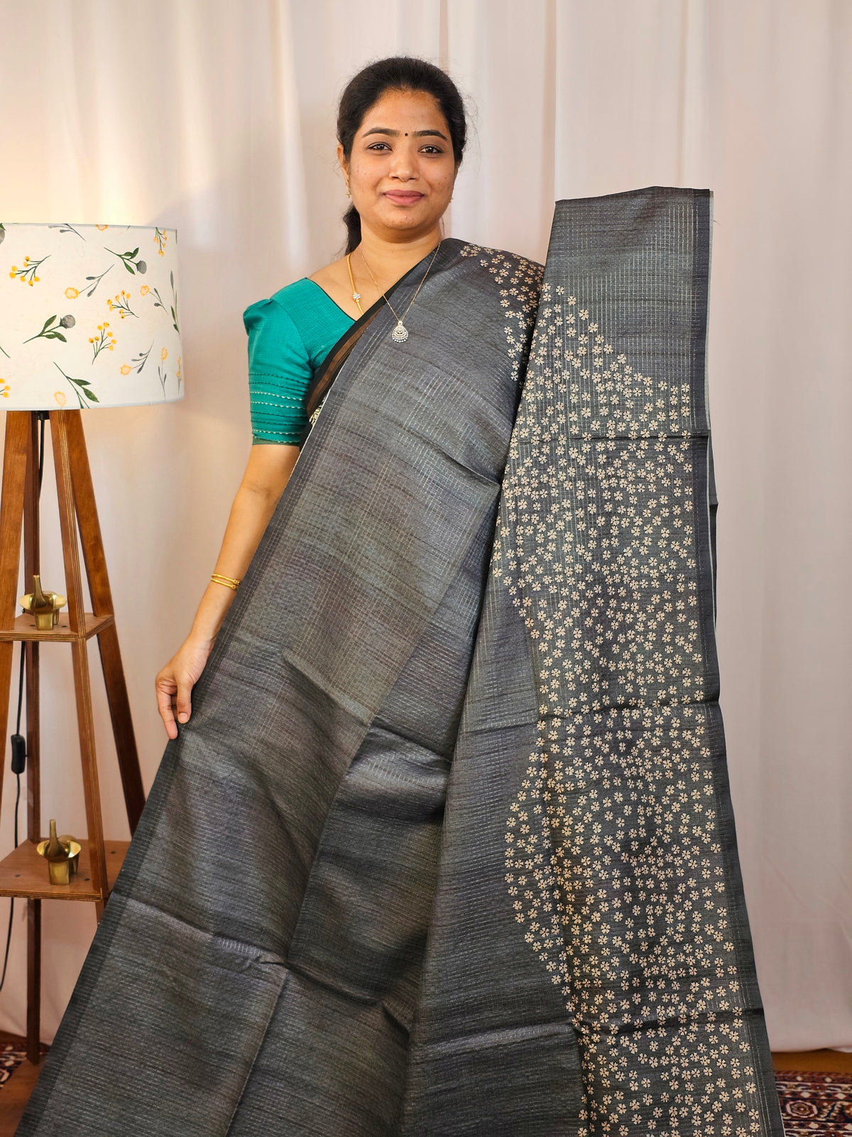 Casual Semi Tussar Checks Saree - Grey