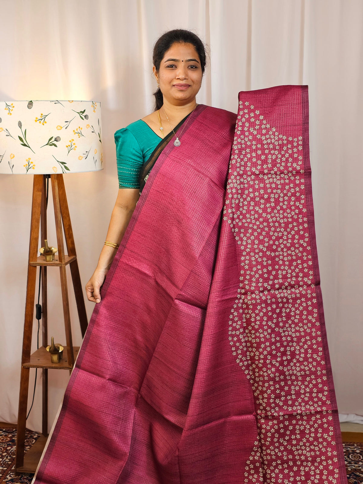 Casual Semi Tussar Checks Saree - Magenta Pink