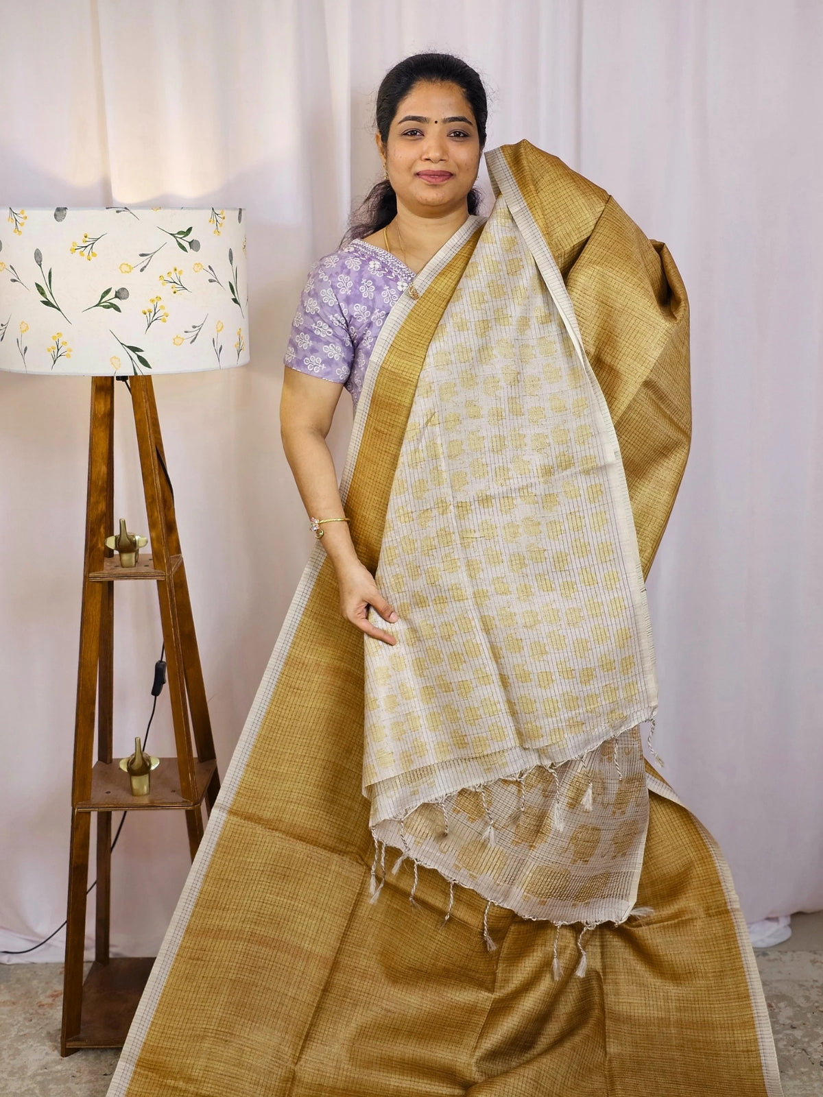 Casual Semi Tussar Checks Weave Saree - Mustard Yellow