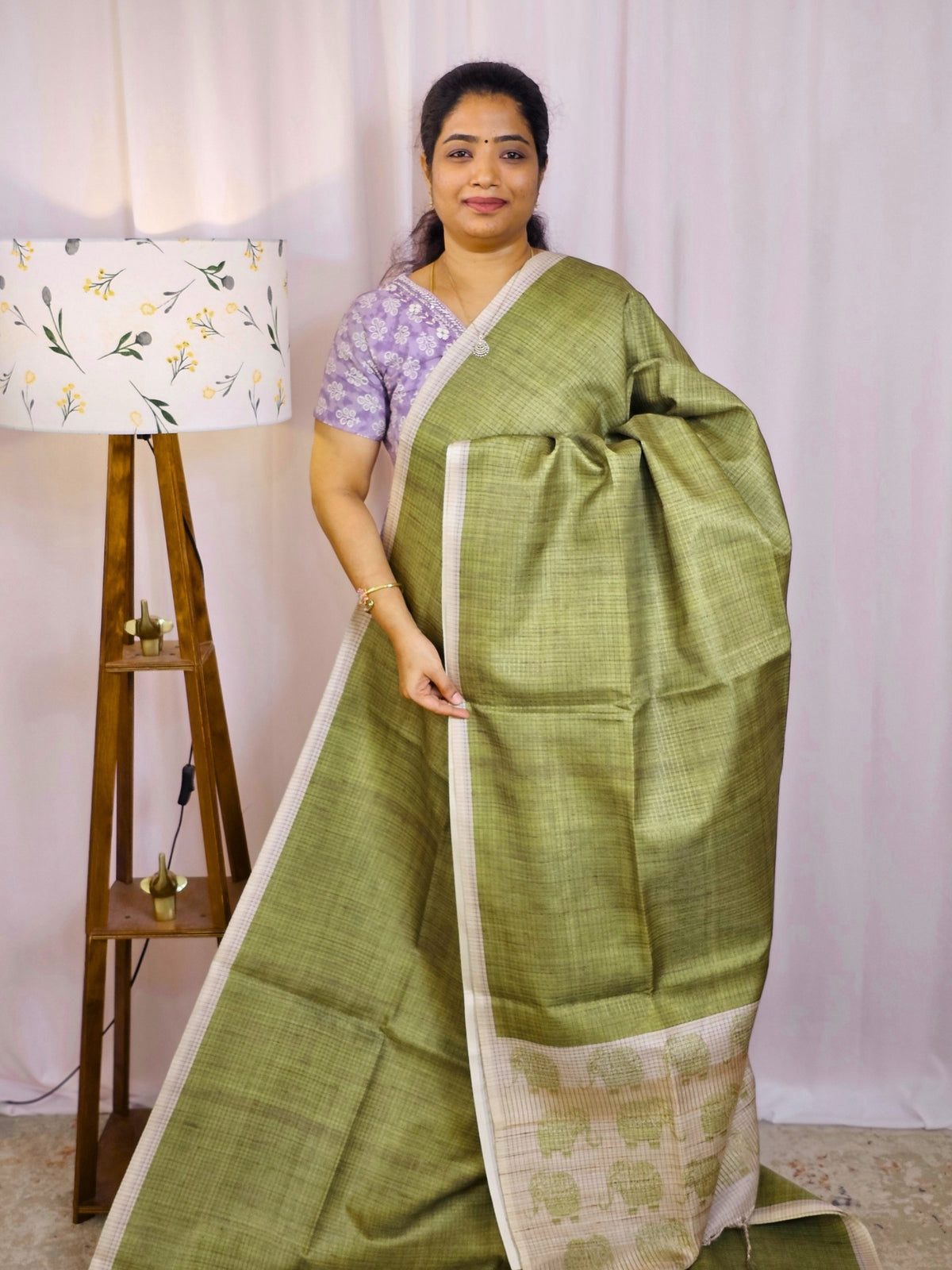 Casual Semi Tussar Checks Weave Saree - Green