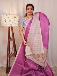 Casual Semi Tussar Checks Weave Saree - Pink