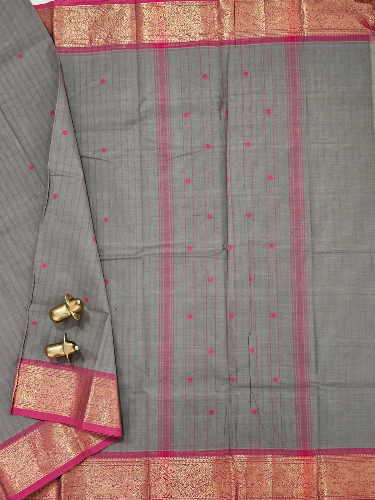 Kanchi Cotton Saree - Grey with Pink