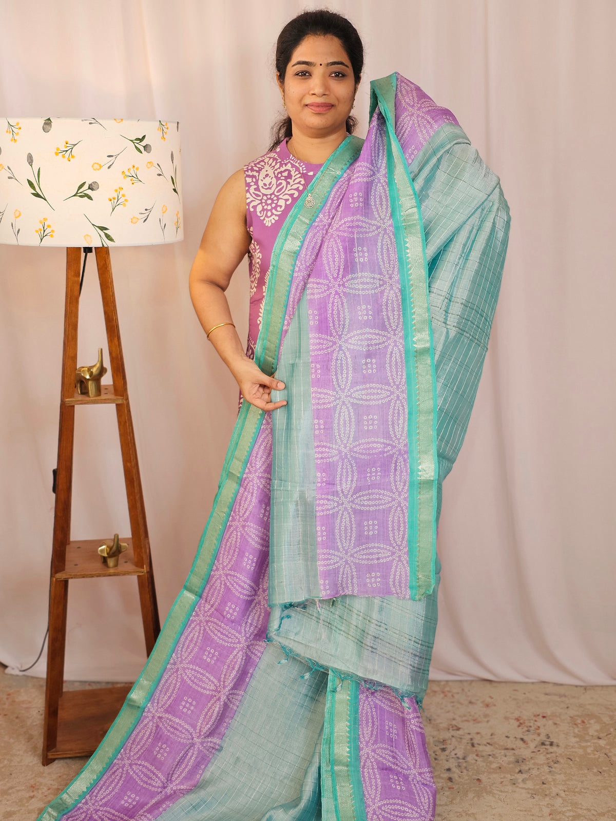 Handwoven Mangalagiri Pattu Saree with Digital Prints  - Lavender with Sea Green