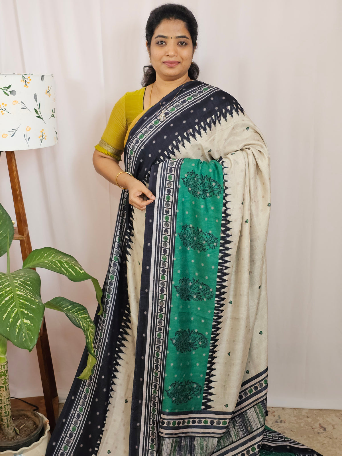 Soft Feather Lite Tussar Saree - Cream cum Black with Green