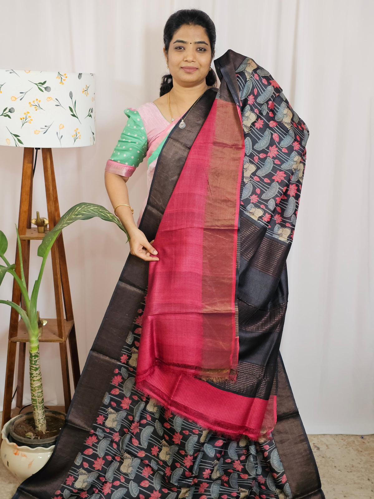 Pure Desi Tussar - Back with Red