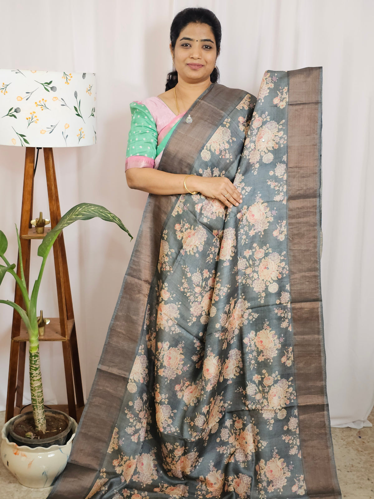 Pure Desi Tussar with Cut Work Pallu - Grey
