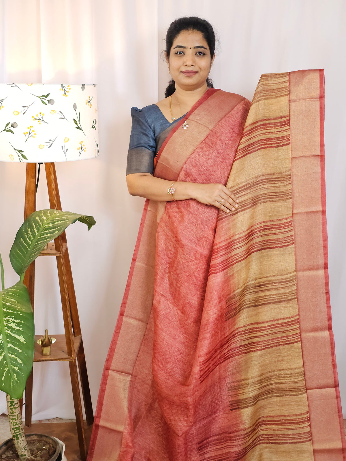 Linen Tissue Saree - Tricky Red