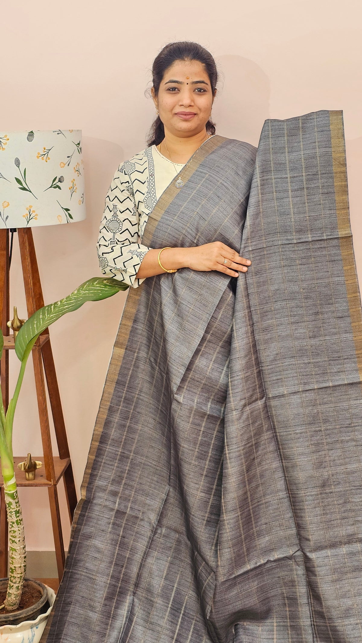 Soft Semi Tussar Checks Weaving with Kalamkari - Grey