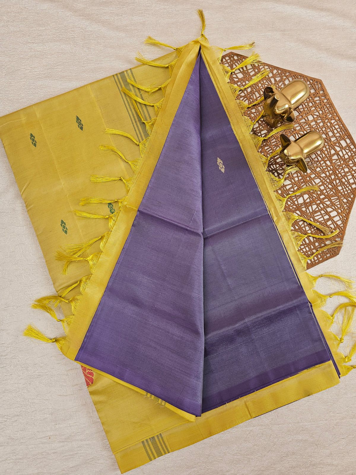 Chinnalampattu Saree - Lavender with Pale Yellow