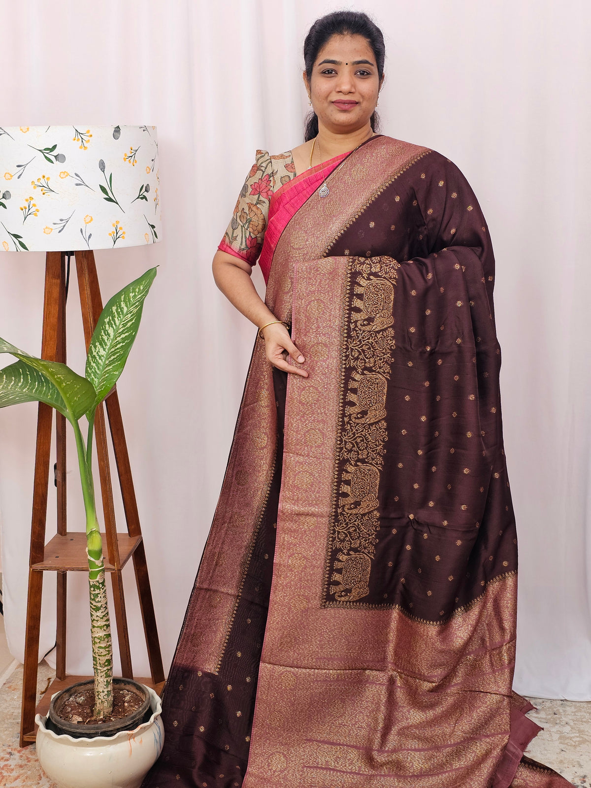 Jute Banarasi Silk Saree - Brown with Onion Pink