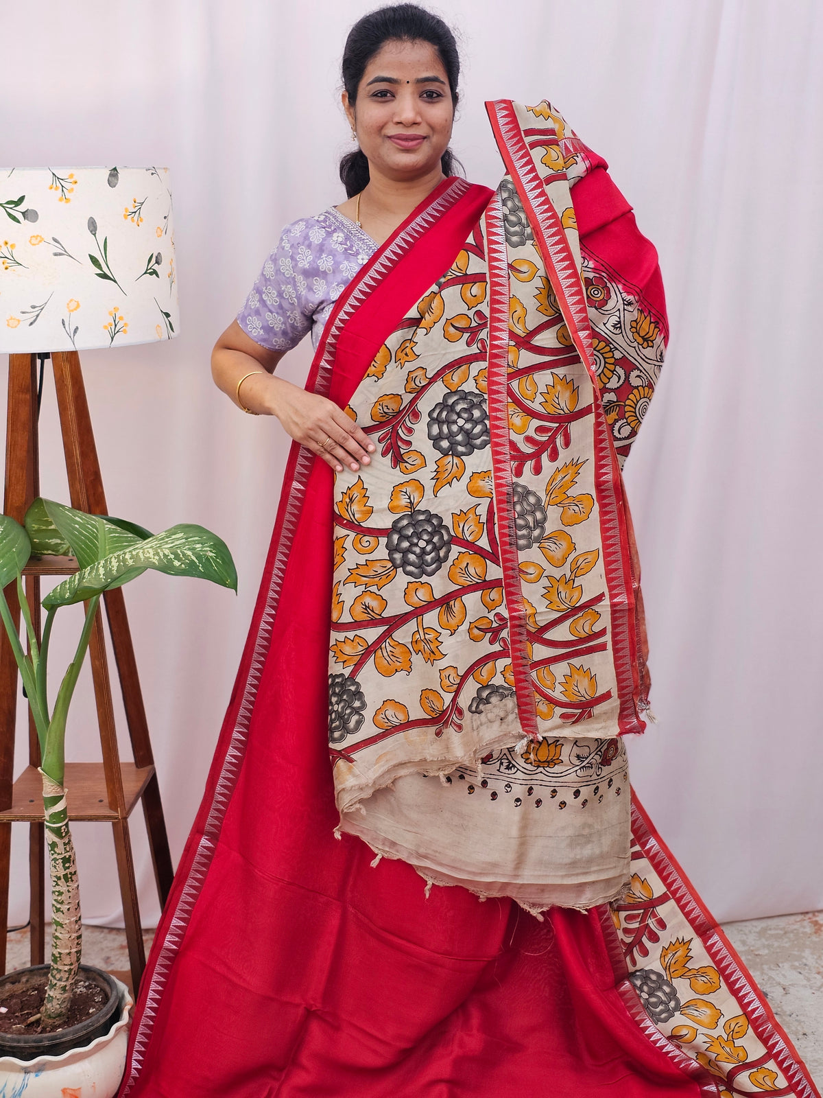 Chennuri Silk With Gap Border Kalamkari Sarees - Red