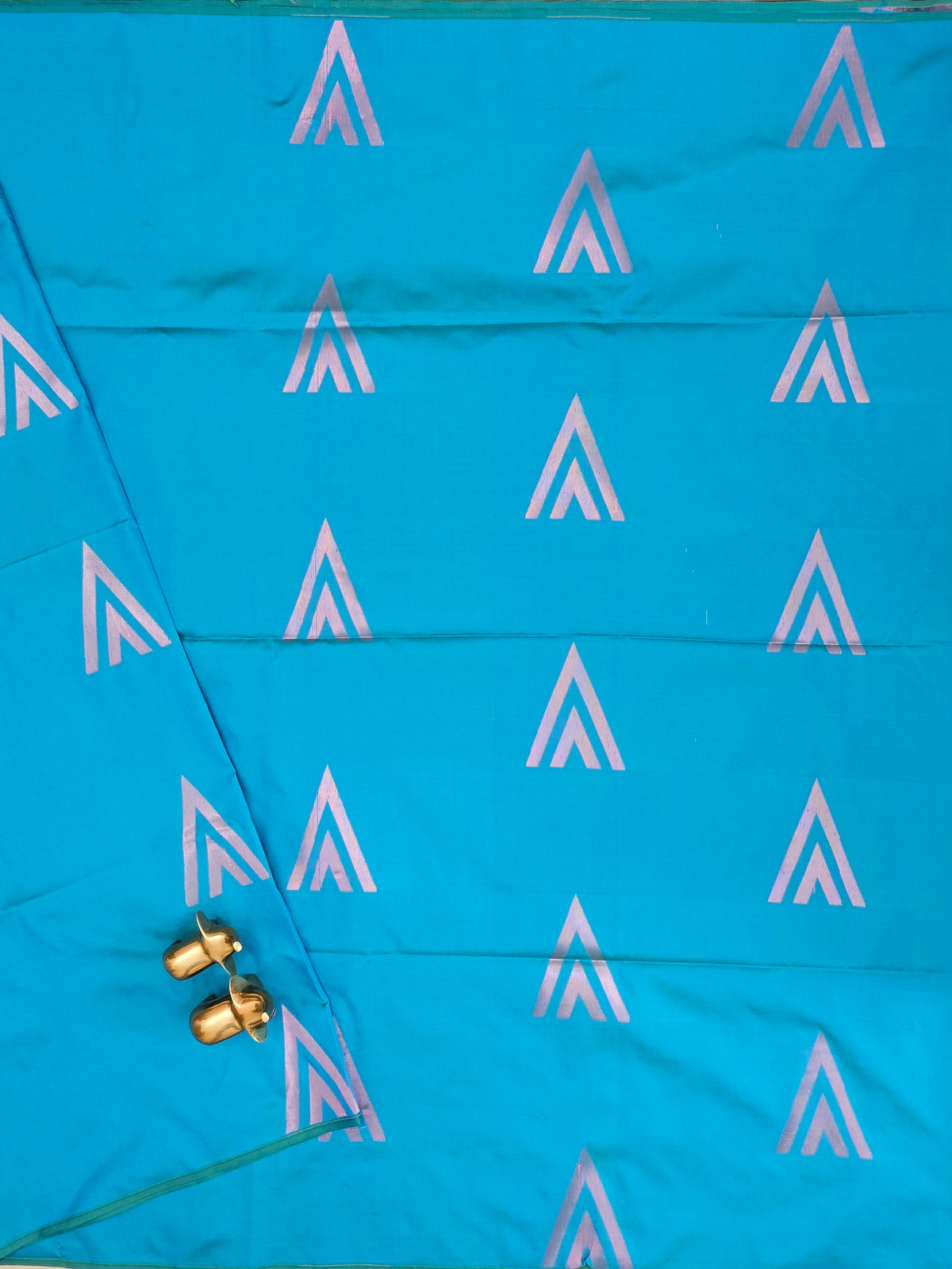 Blue with Green Dual Shade Copper Zari Woven Semi Soft Silk Saree