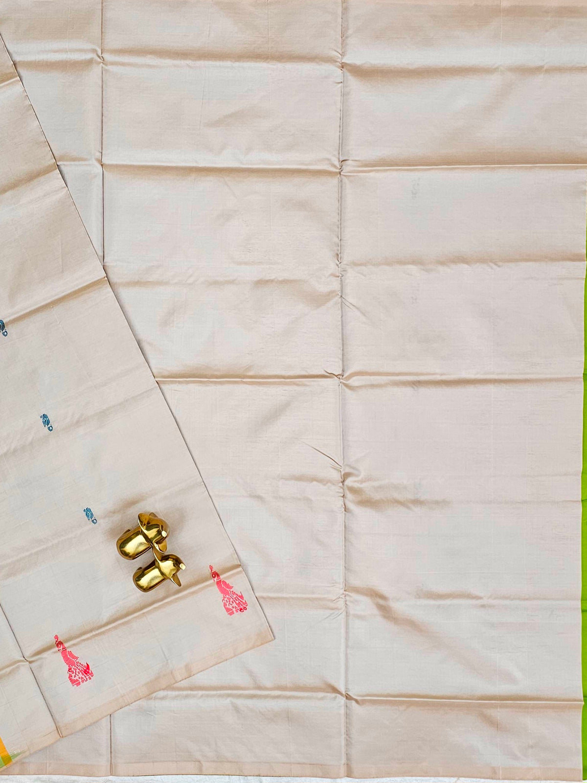 Chinnalampattu Saree - Cream with Green