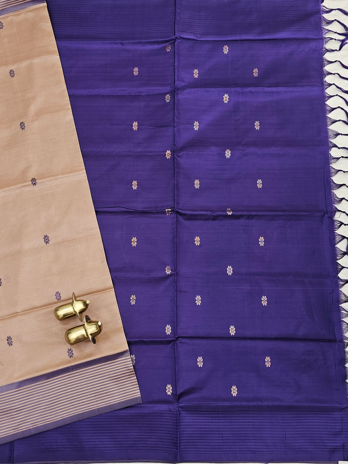 Chinnalampattu Saree - Beige with Dark Purple