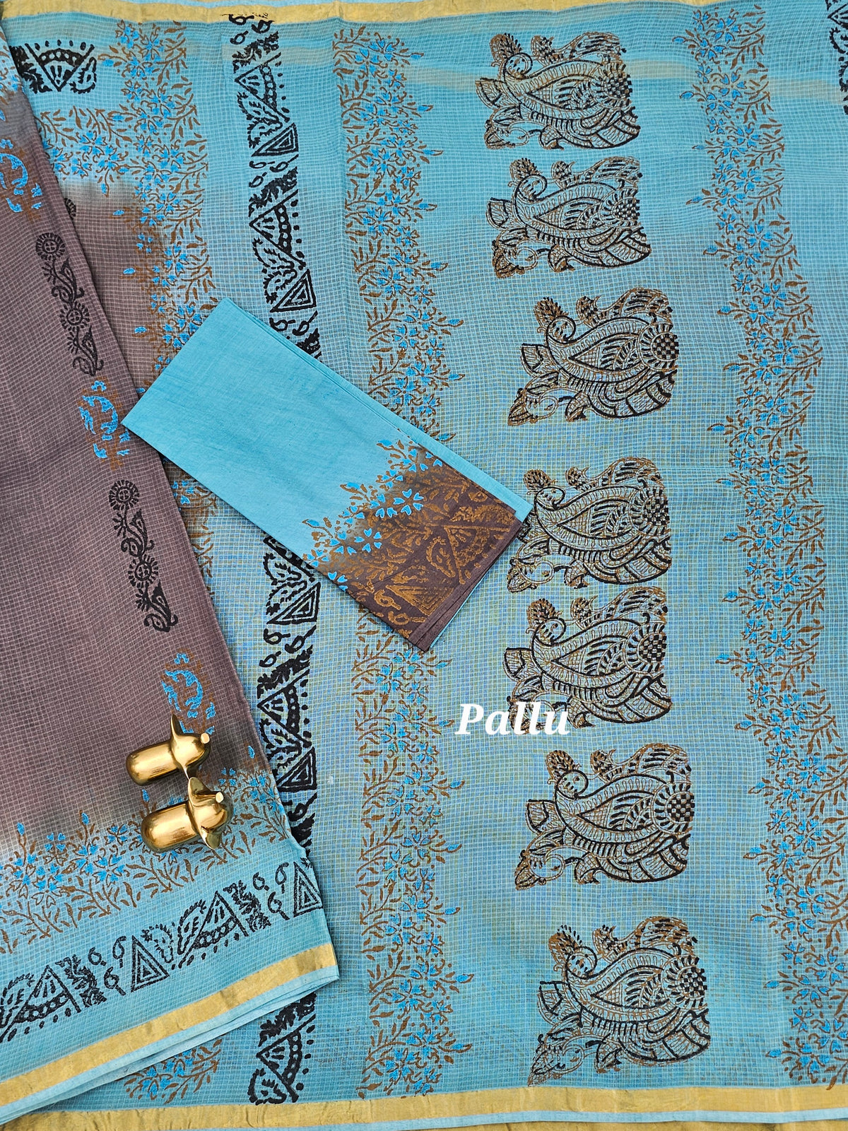 Pure Munga Checks Cotton with Hand Block Printed Sarees - Grey with Blue