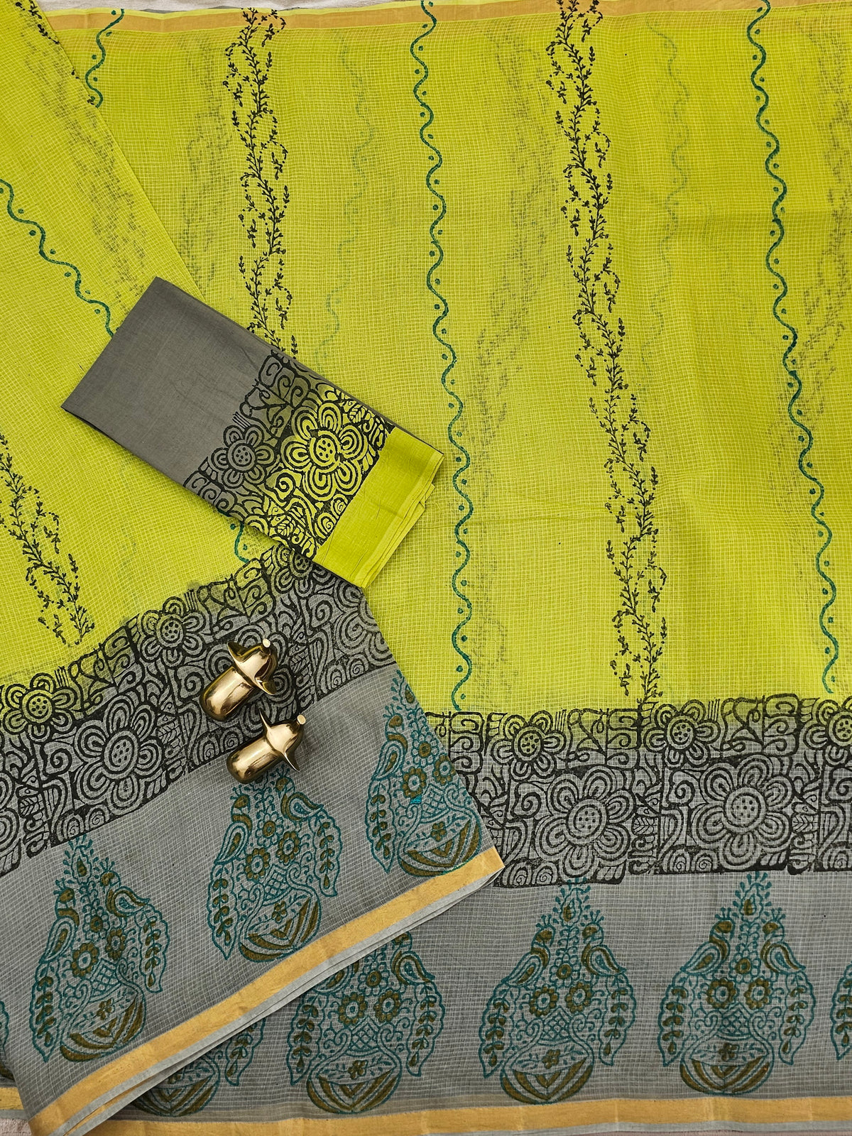 Pure Munga Checks Cotton with Hand Block Printed Sarees - Green with Grey
