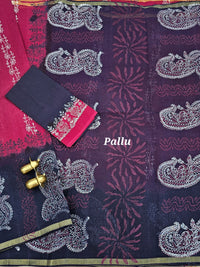Pure Munga Checks Cotton with Hand Block Printed Sarees - Maroon with Blue