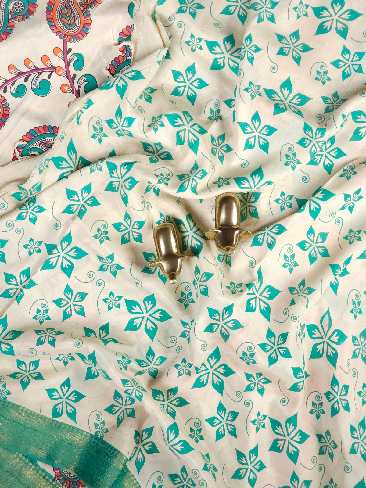Chennuri Silk - Cream With Sea Green