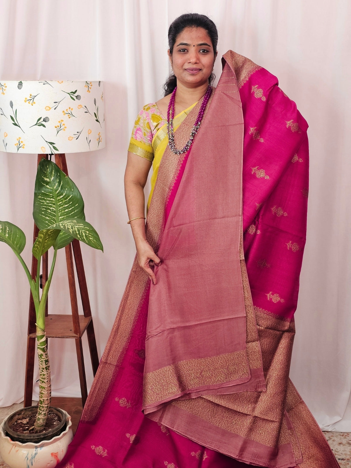 Jute Banarasi Silk Saree - Pink with Onion Pink