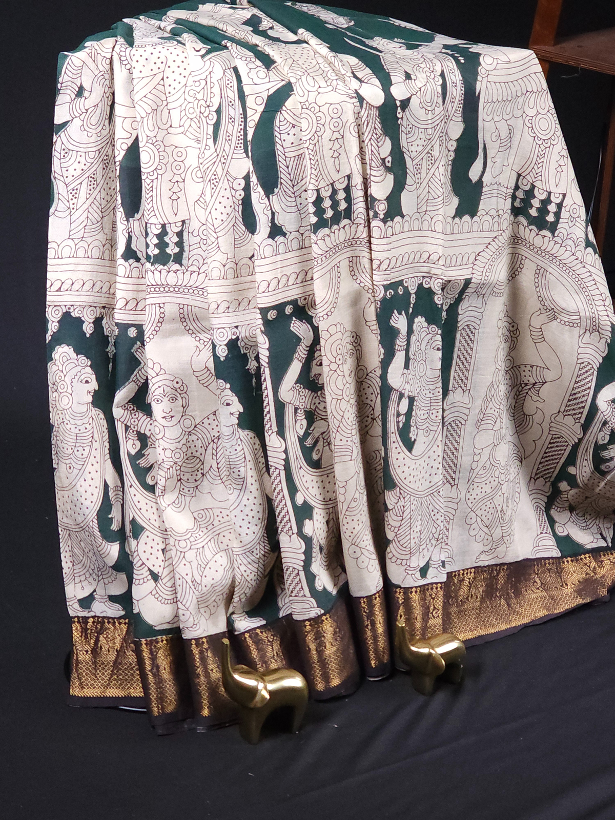 Chennuri Silk - Green with Black