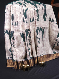 Chennuri Silk - Green with Black