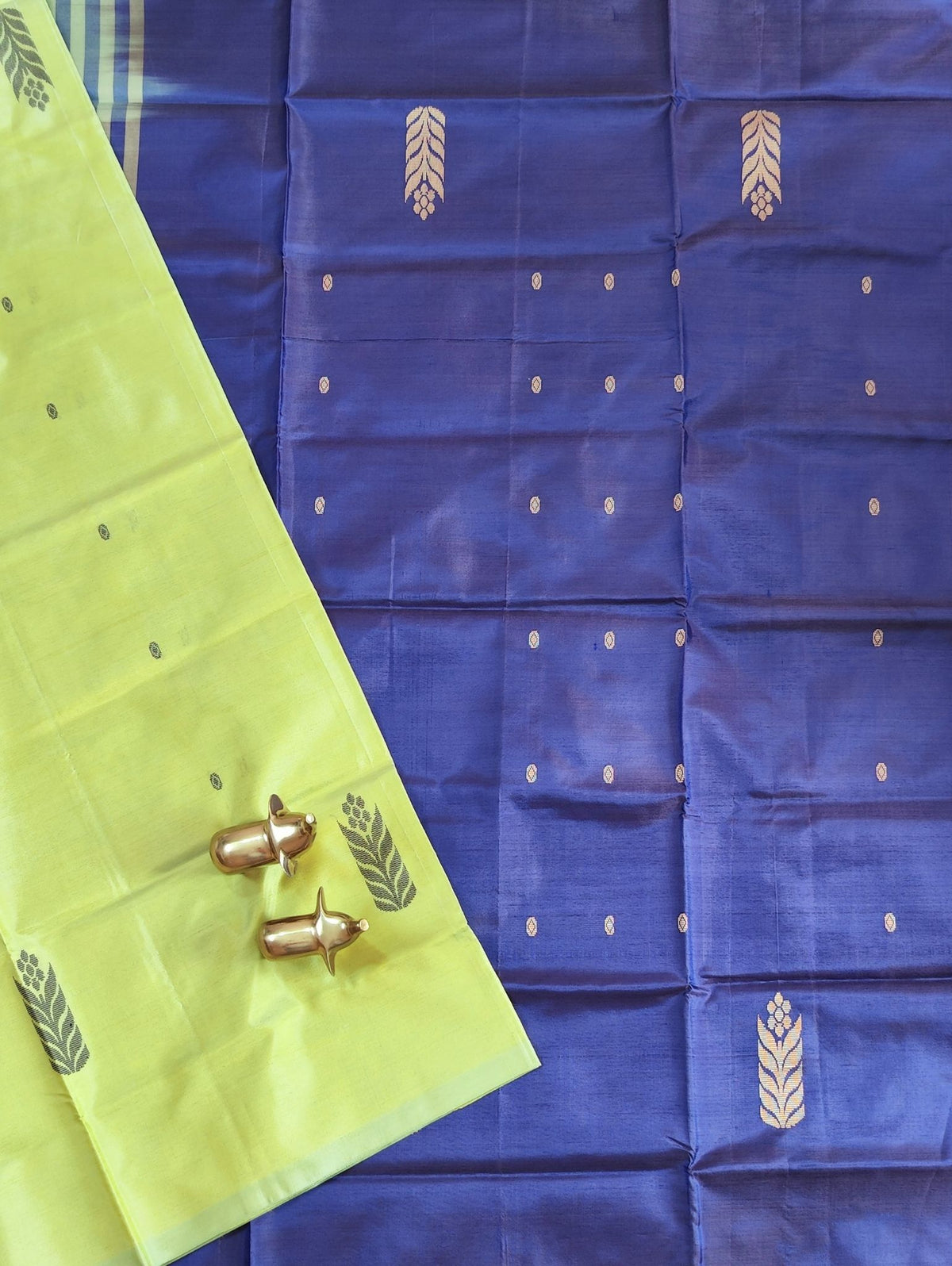 Chinnalampattu Saree - Green with Blue