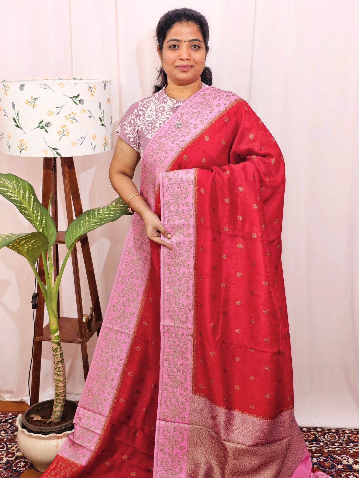 Jute Banarasi Silk Saree - Red with Pink