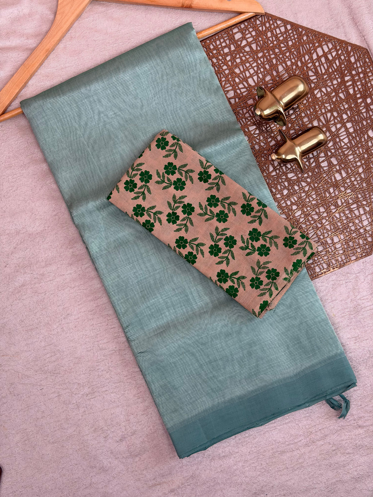 Handwoven Mangalagiri Plain Pattu Saree - Blue