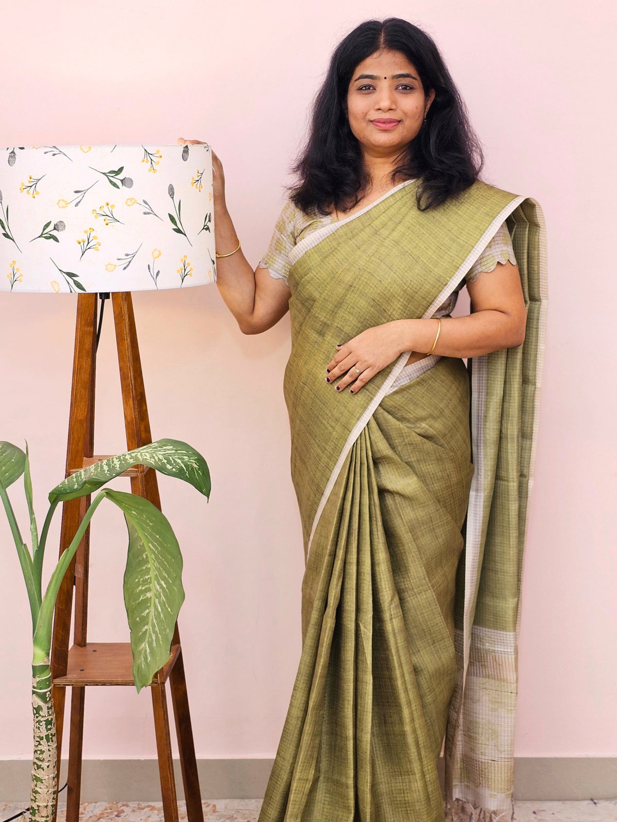 Casual Semi Tussar Checks Weave Saree - Green