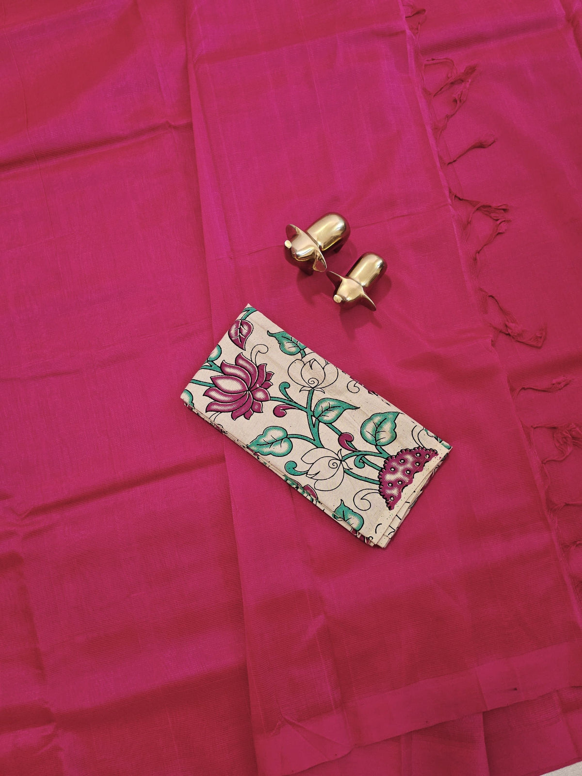 Handwoven Mangalagiri Plain Pattu Saree - Dark Pink