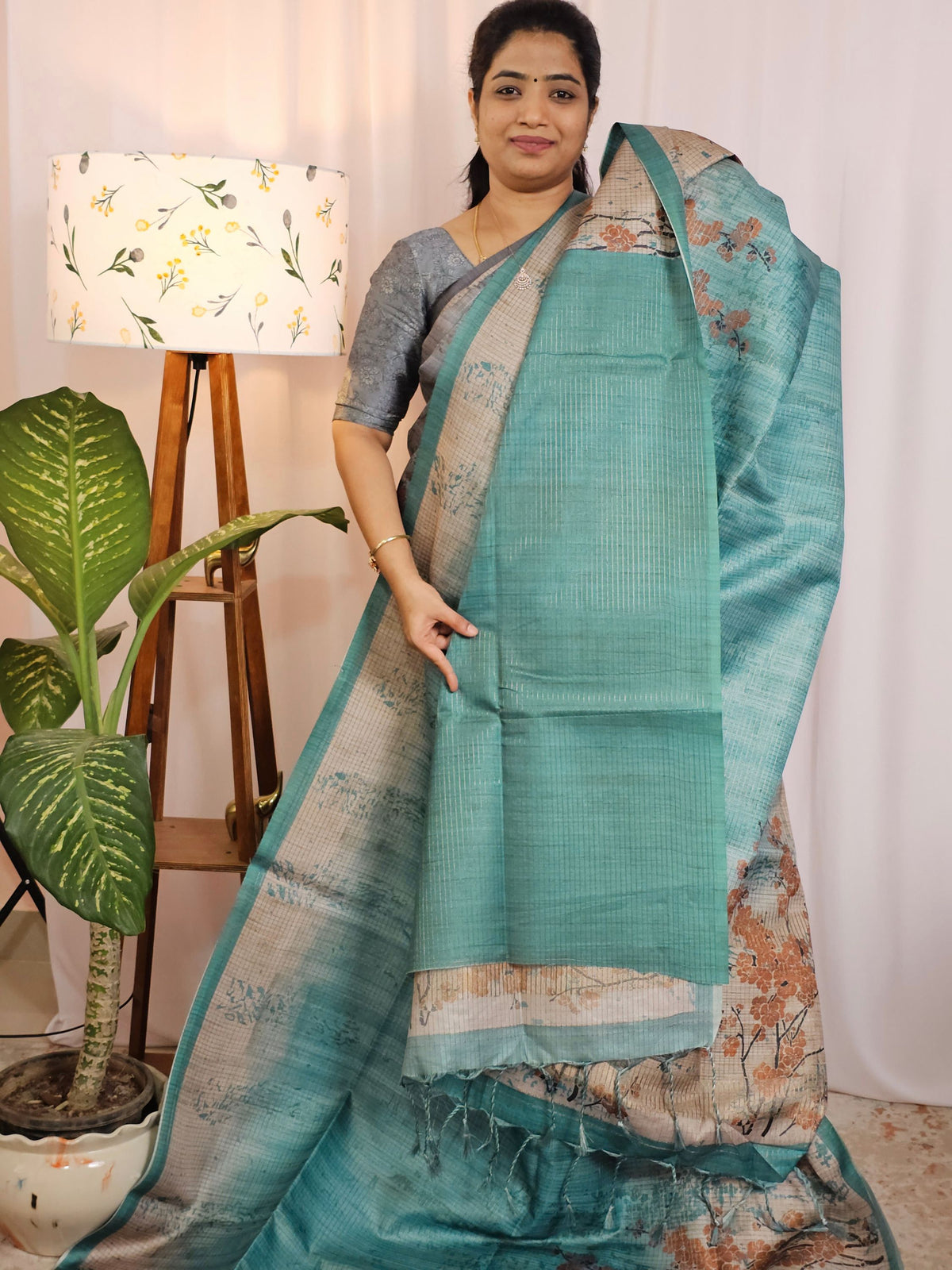 Casual Semi Tussar Checks Weave Saree - Blue