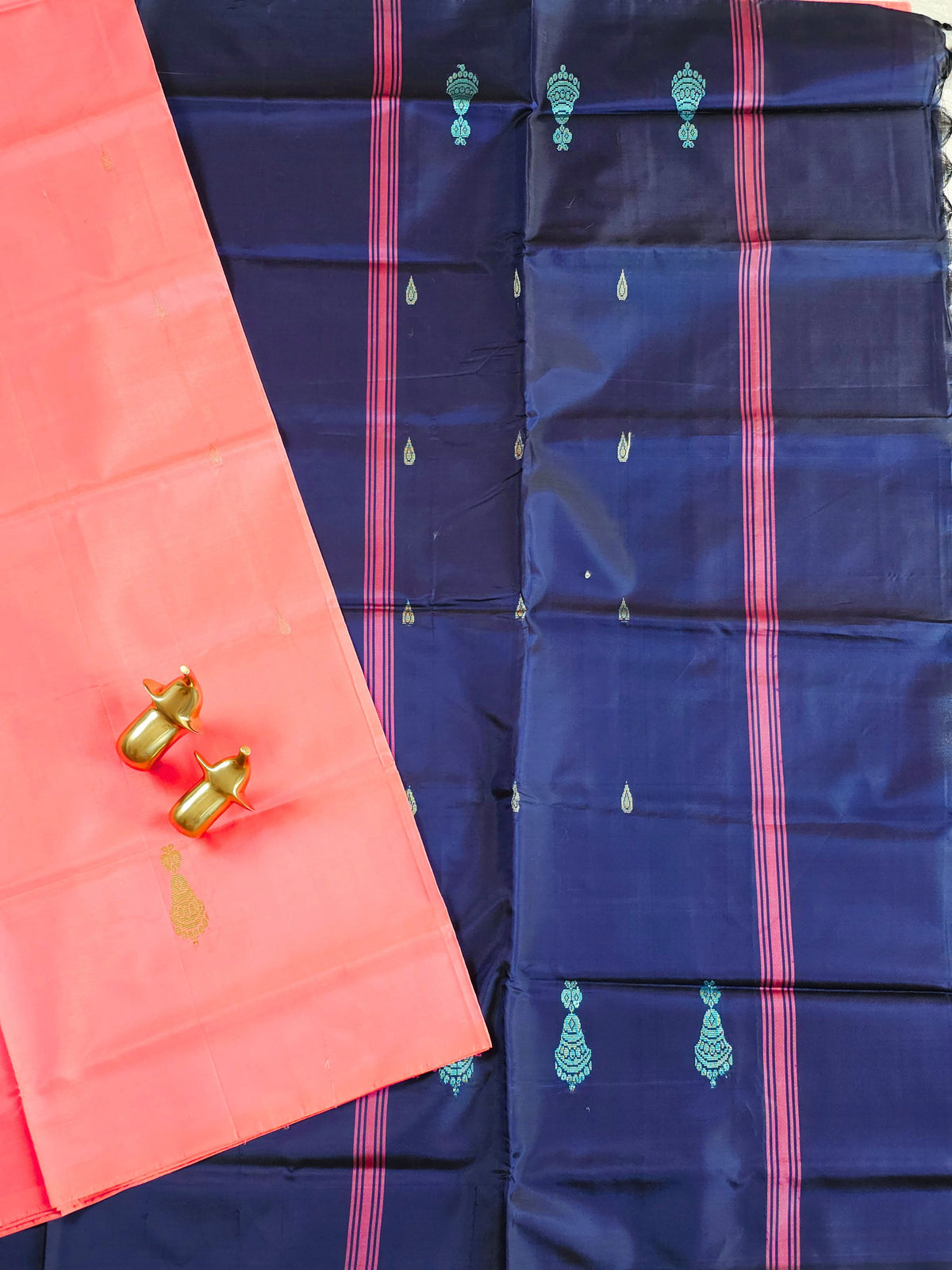 Chinnalampattu Saree - Peach with Blue