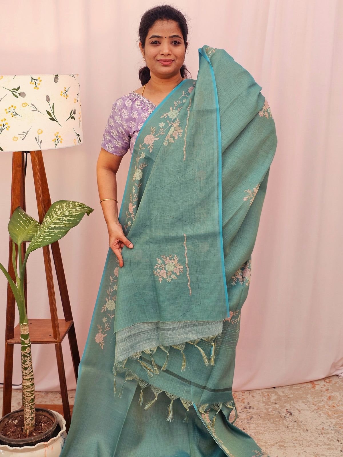 Linen Tissue with Zari Weaving Digital Printed Sarees - Sea Green